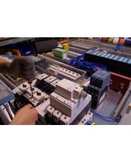 Elektro-/Steuerungstechnik